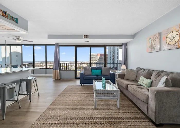2 Bedroom Luxury With Side Ocean Views & Indoor Pool Holiday home *