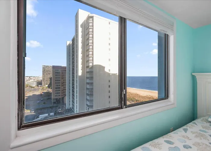 2 Bedroom Luxury With Side Ocean Views & Indoor Pool