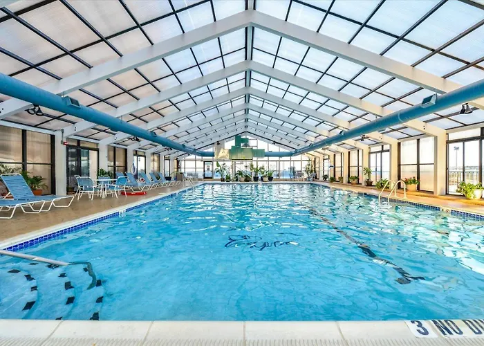 2 Bedroom Luxury With Side Ocean Views & Indoor Pool Ocean City