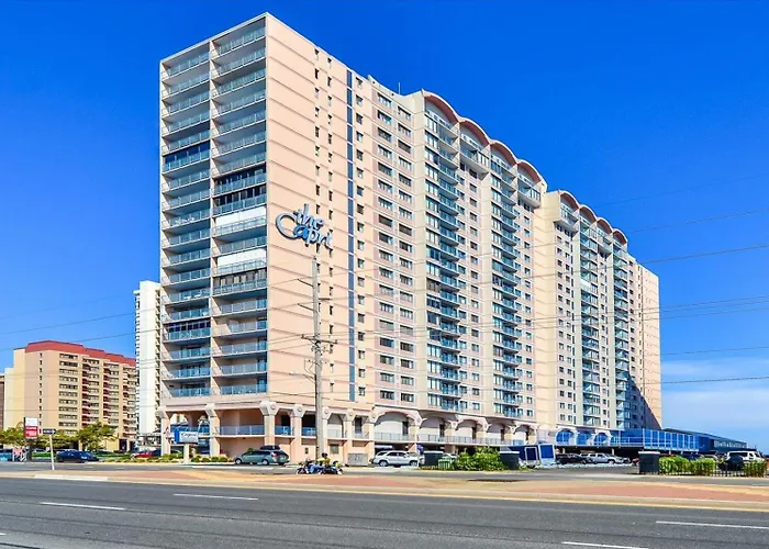 2 Bedroom Luxury With Side Ocean Views & Indoor Pool *